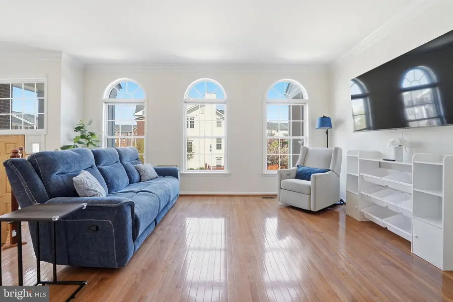 803 Kendra Ter Ne, Leesburg, VA 20176 - #3