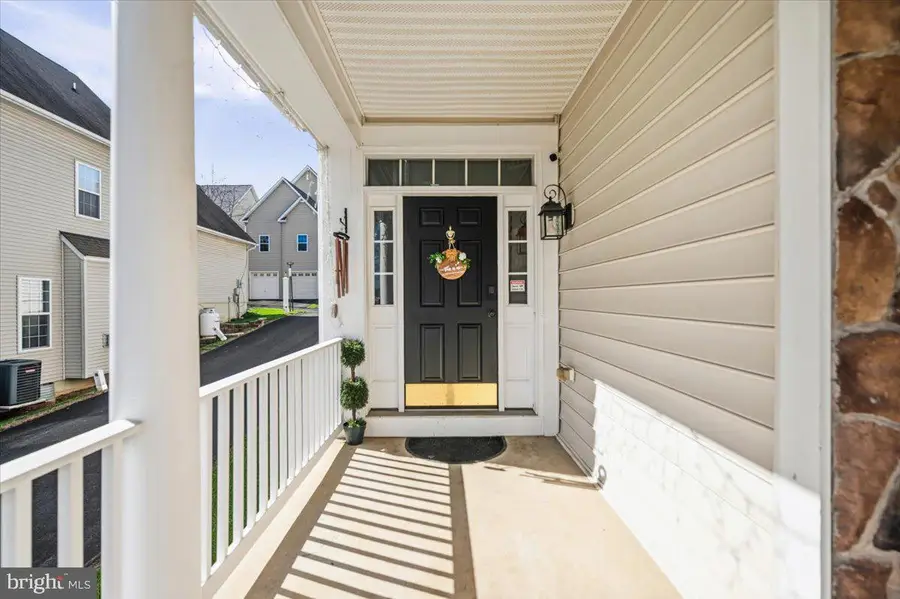 17571 Lethridge Cir, Round Hill, VA 20141 - #2