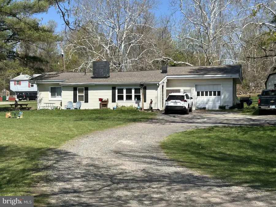 35142 Leesburg Pike, Round Hill, VA 20141 - #3