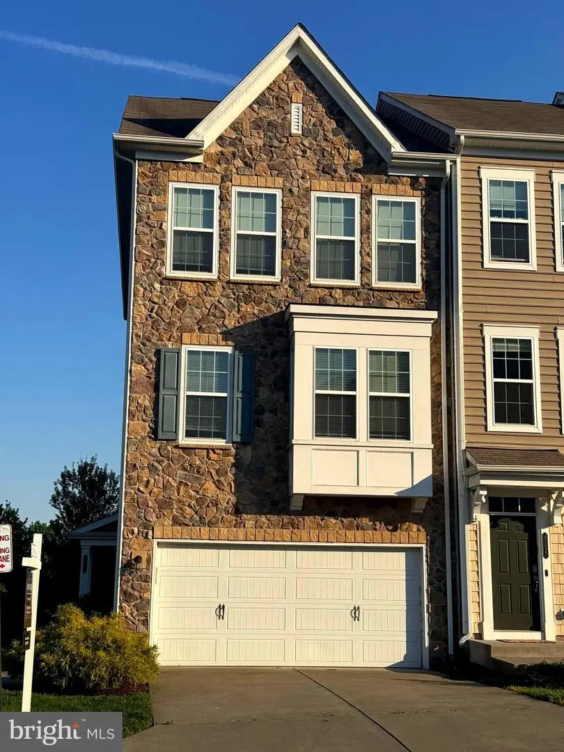 45029 Graduate Ter, Ashburn, VA 20147 - #2