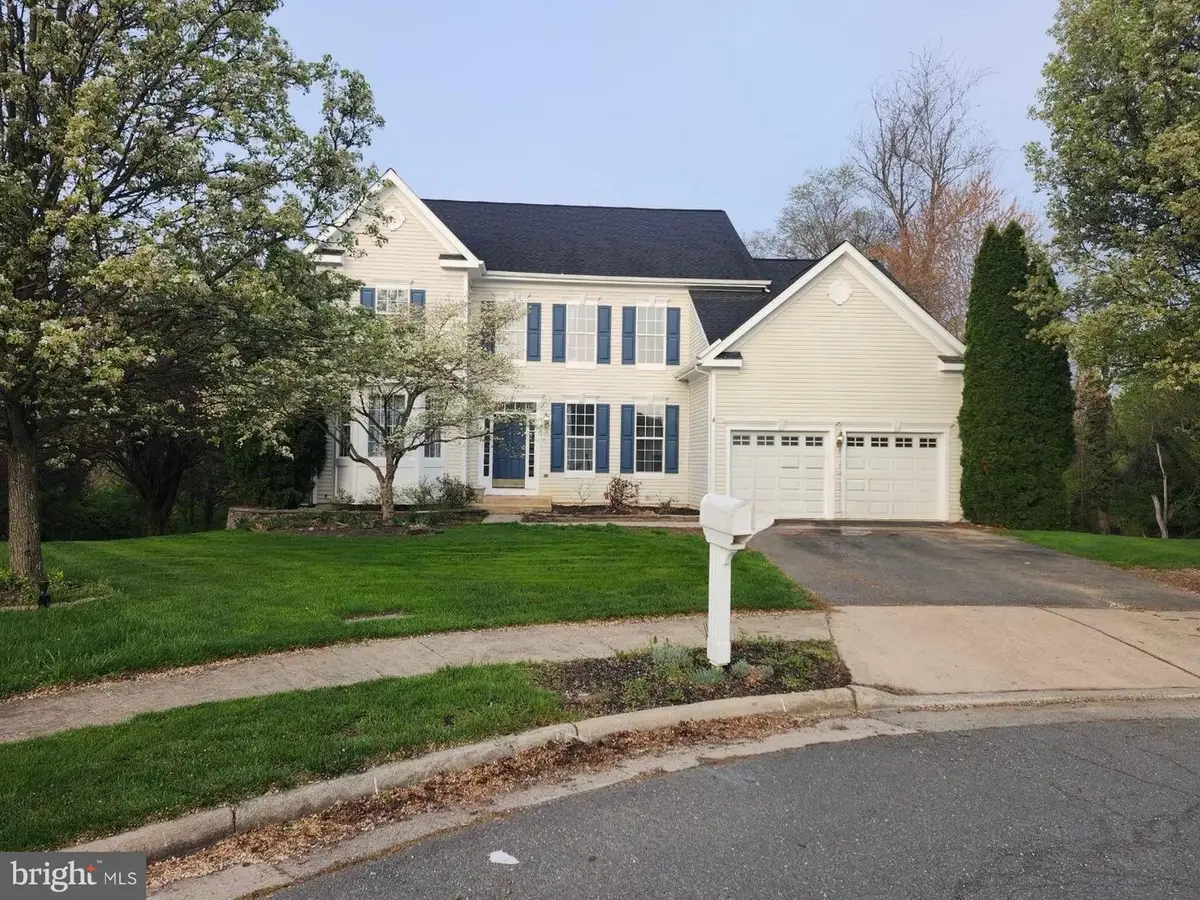 17565 Brookville Ct, Round Hill, VA 20141 - #1