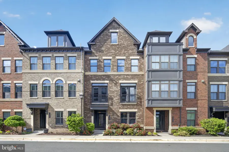 43388 Whitehead Ter, Ashburn, VA 20148 - #2