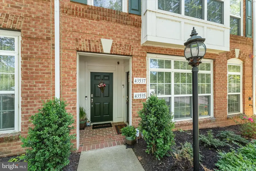43537 Mahala St, Leesburg, VA 20176 - #2