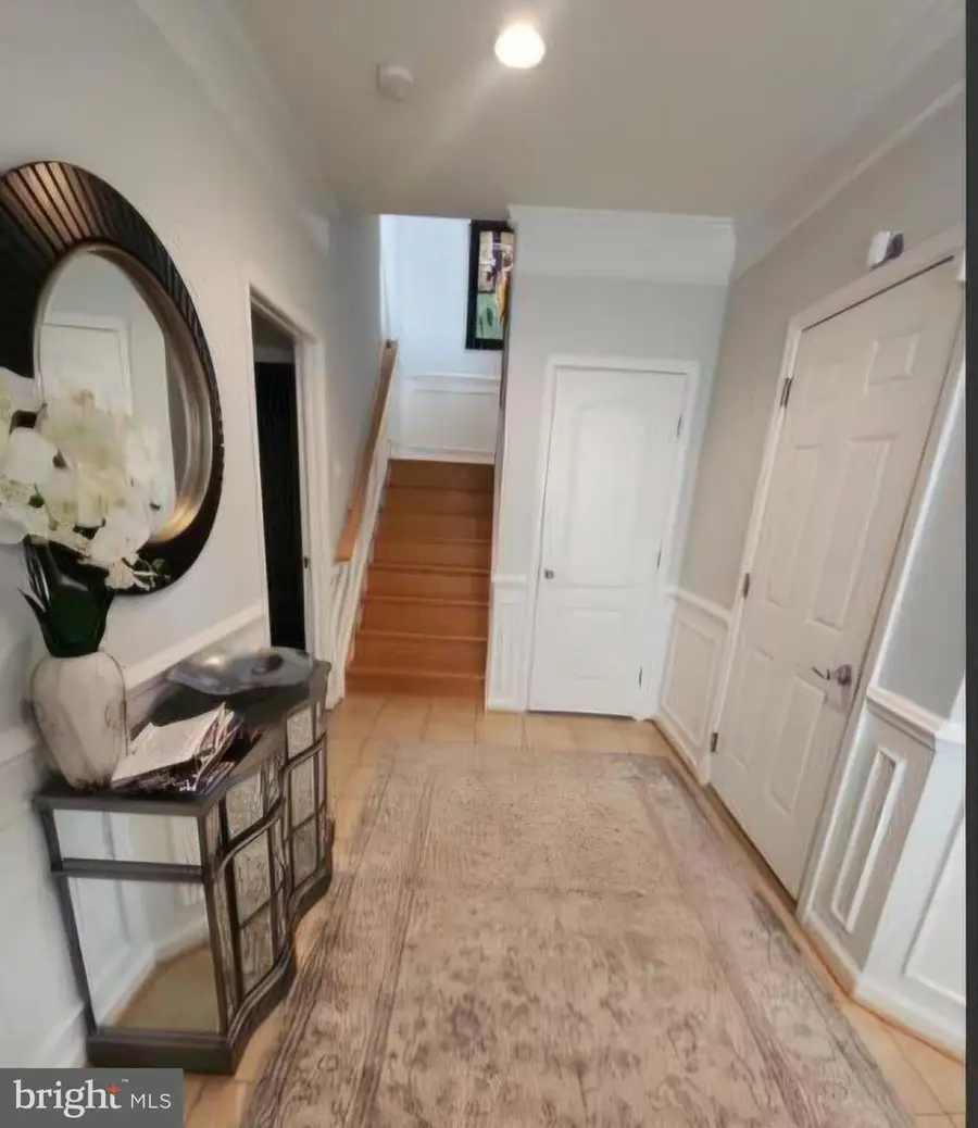 25119 Hummocky Ter, Aldie, VA 20105 - #2