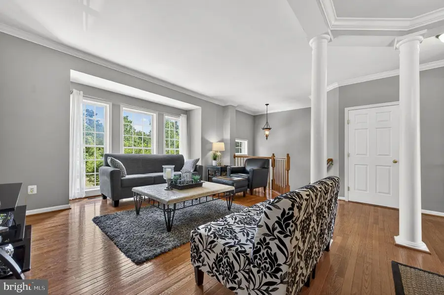 19189 Kepharts Mill Ter, Leesburg, VA 20176 - #2