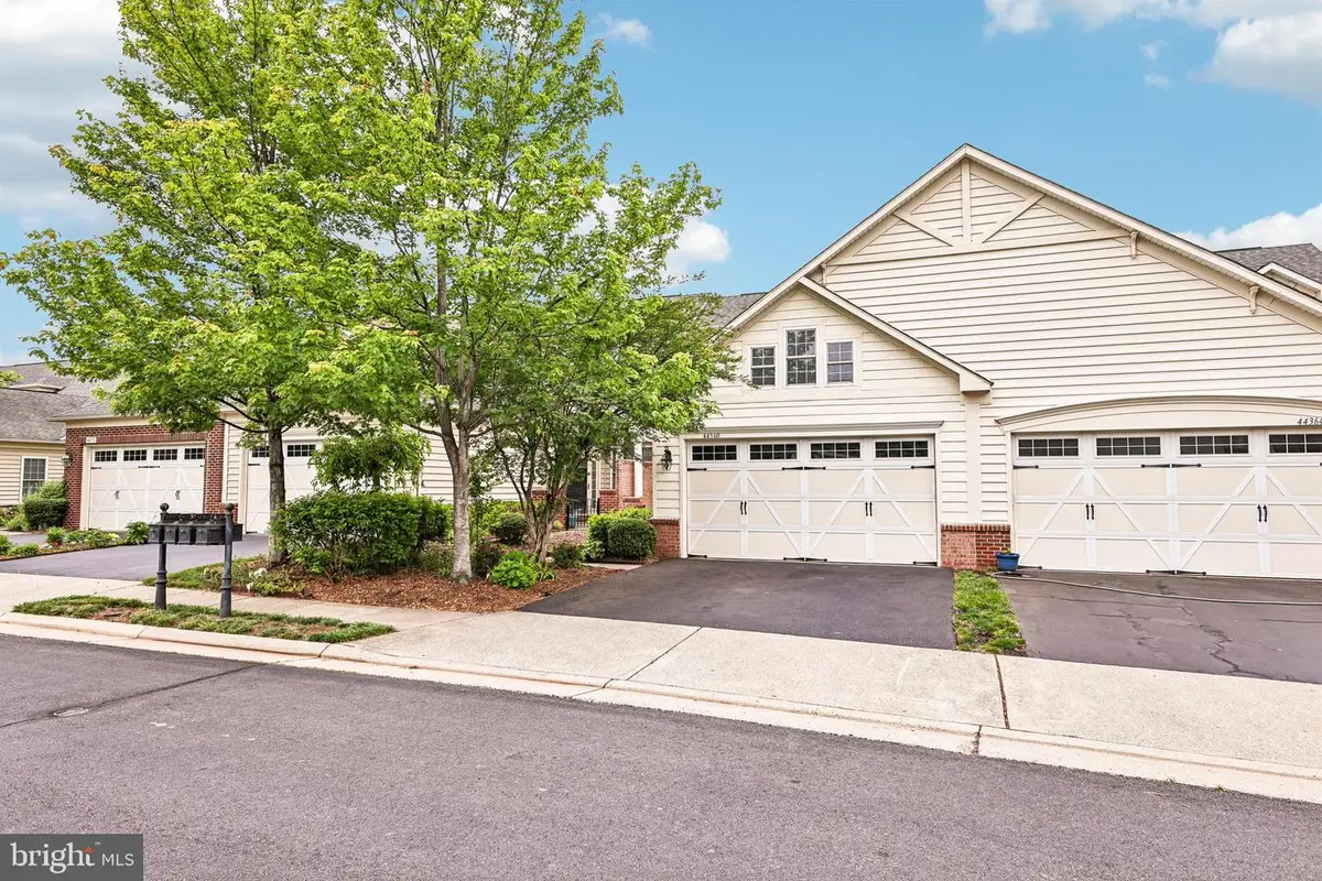 44360 Sunset Maple Dr, Ashburn, VA 20147 - #1