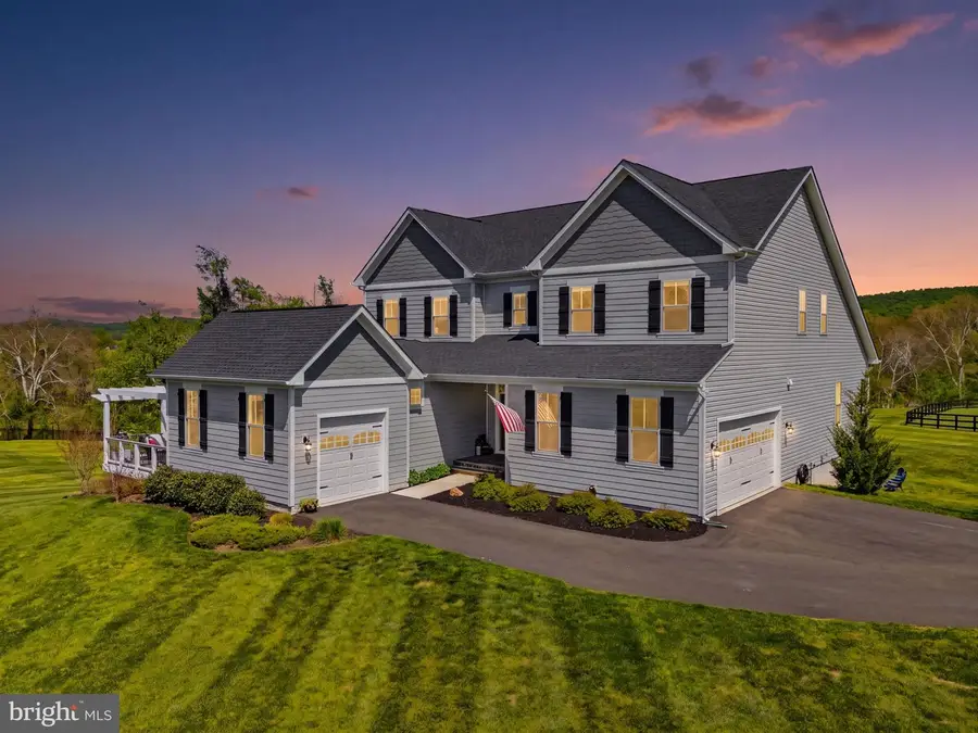 14228 Amys Meadow Ct, Leesburg, VA 20176 - #2
