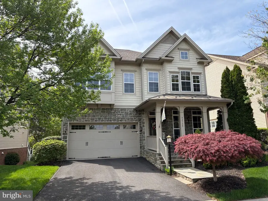 42755 Chatelain Cir, Brambleton, VA 20148 - #3