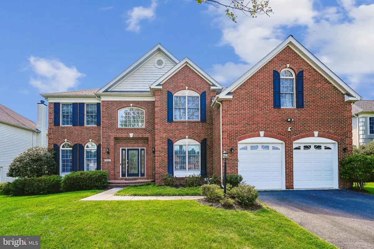 25765 Howerton Dr, Chantilly, VA 20152 - #1