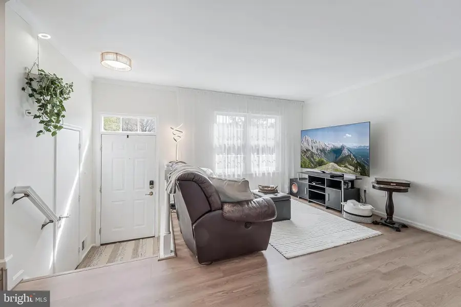 627 Warrenton Ter Ne, Leesburg, VA 20176 - #3