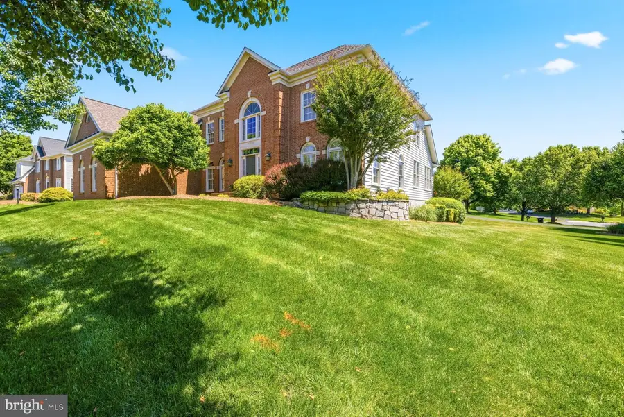 21930 Bellair Ct, Ashburn, VA 20147 - #3