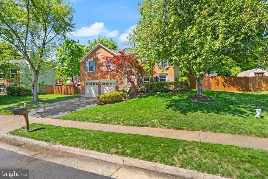 20617 Preakness Ct, Ashburn, VA 20147 - #3