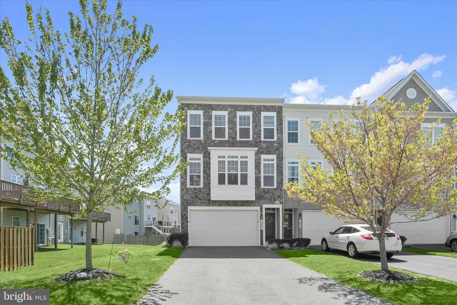 200 Miles Hawk Ter, Purcellville, VA 20132 - #2