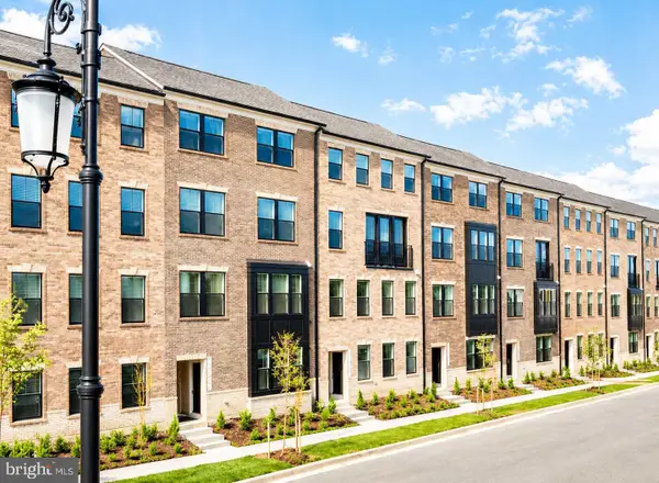 42639 Darala Dr, ASHBURN, VA 20147