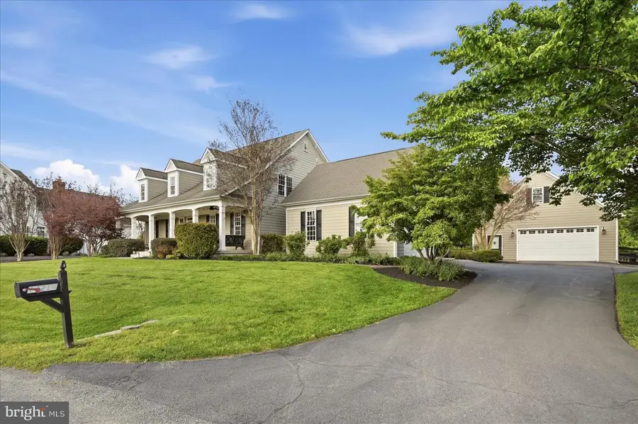 13214 Greenstaff Ln, Lovettsville, VA 20180 - #3