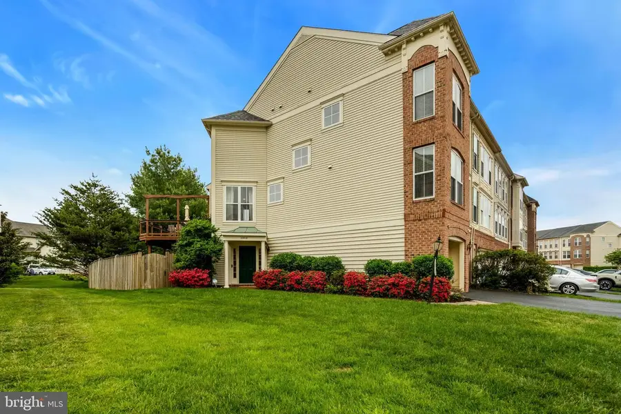 23418 Spice Bush Ter, Brambleton, VA 20148 - #3