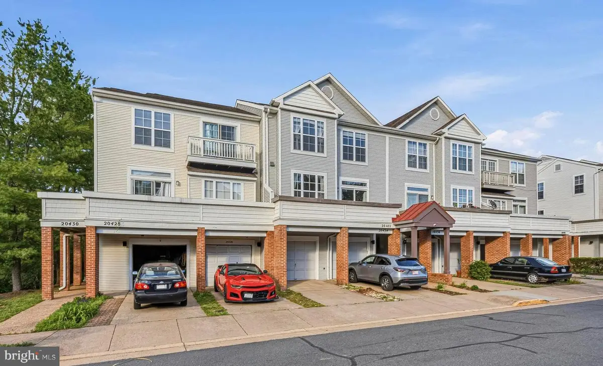 20432 Cool Fern Sq, Ashburn, VA 20147 - #1
