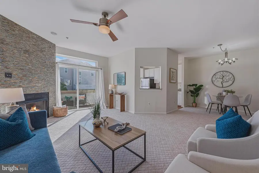 20432 Cool Fern Sq, Ashburn, VA 20147 - #2