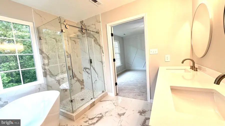 26121 Nimbleton Sq, Chantilly, VA 20152 - #3