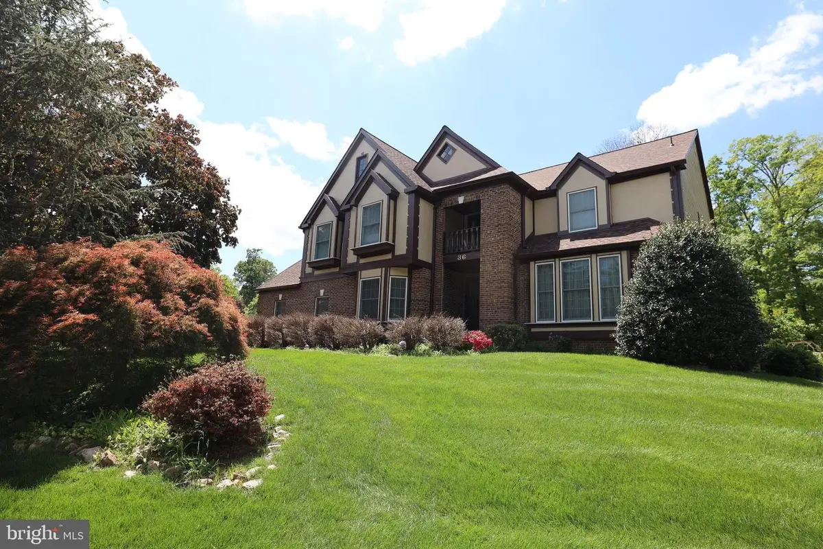 36 Rutherford Cir, Sterling, VA 20165 - #1