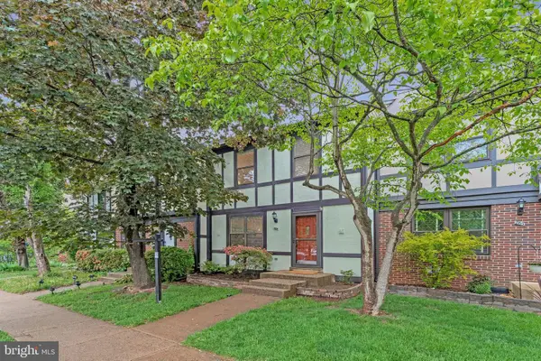 265 Chelmsford Ct, STERLING, VA 20165
