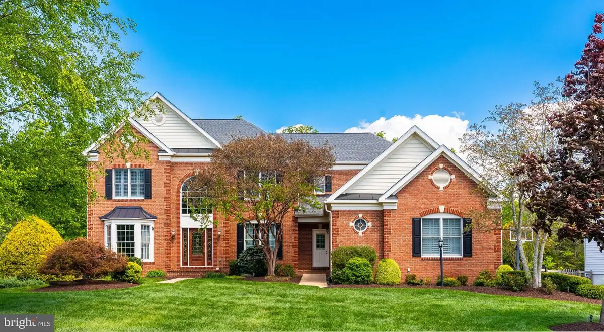 25554 Mimosa Tree Ct, Chantilly, VA 20152 - #1