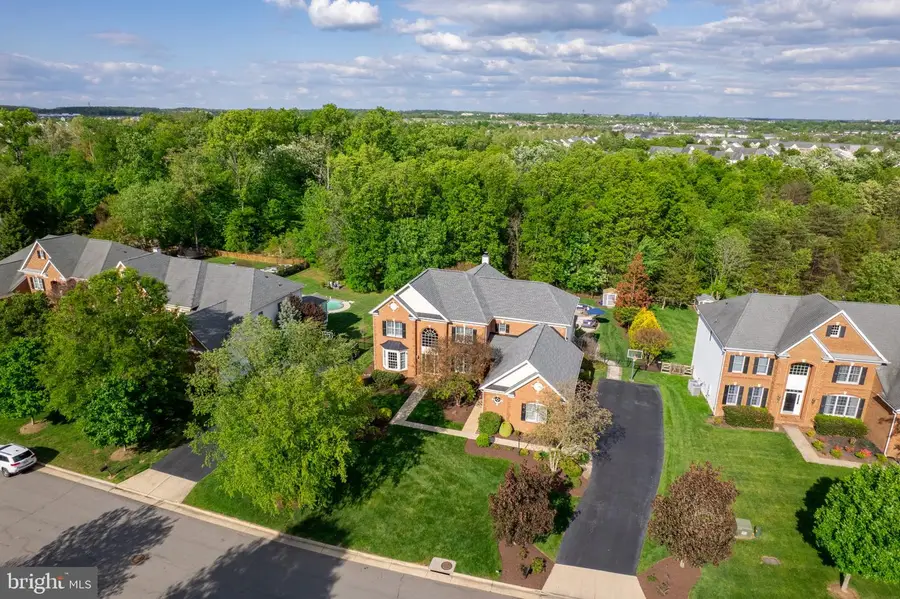 25554 Mimosa Tree Ct, Chantilly, VA 20152 - #2