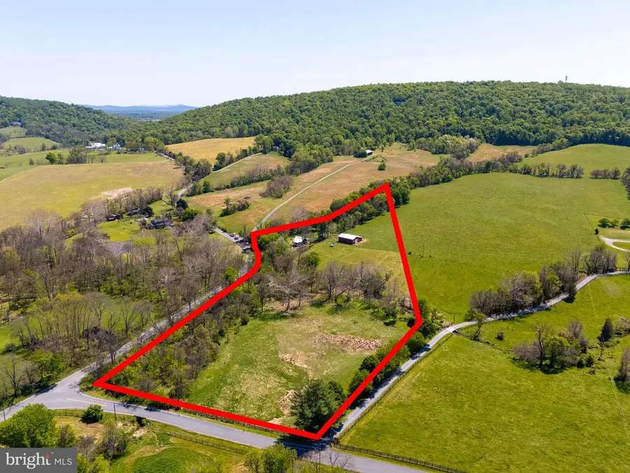 36333 Stony Point Rd, Blue Ridge, VA 20132 - #3