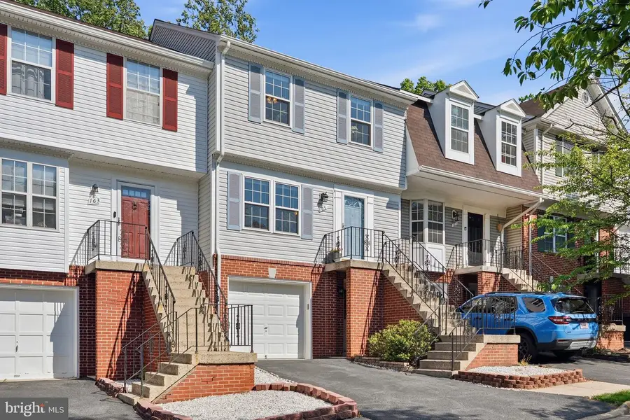 165 Sulgrave Ct, Sterling, VA 20165 - #2