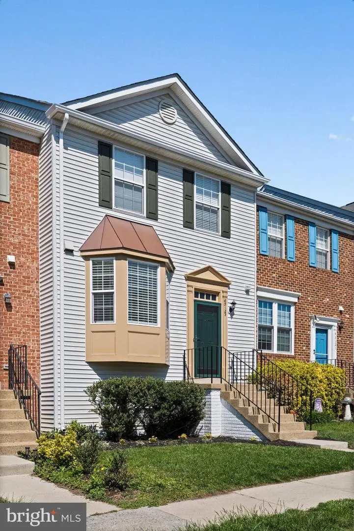 43123 Gatwick Sq, Ashburn, VA 20147 - #2