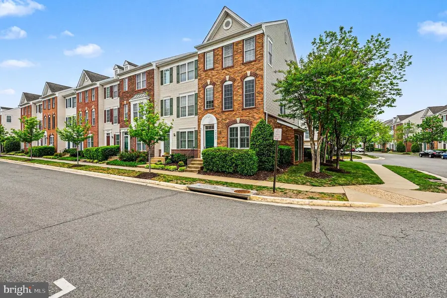 42822 Sykes Ter, Chantilly, VA 20152 - #2