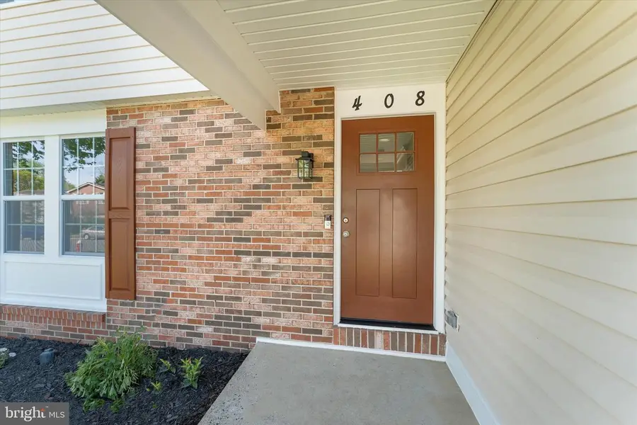 408 Cherry Ln Ne, Leesburg, VA 20176 - #3