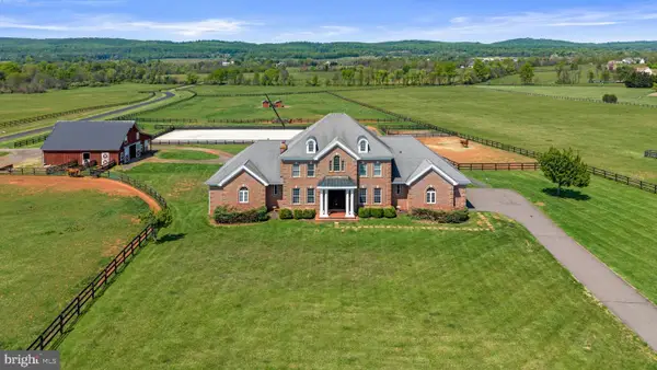 15145 Lees Crossing Ln, LEESBURG, VA 20176