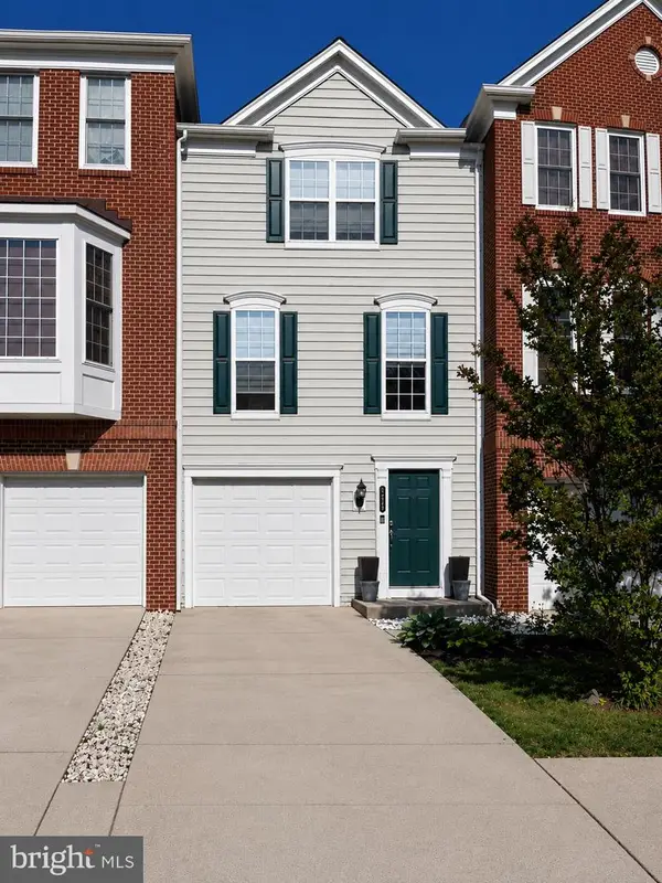42878 Bittner Sq, ASHBURN, VA 20148