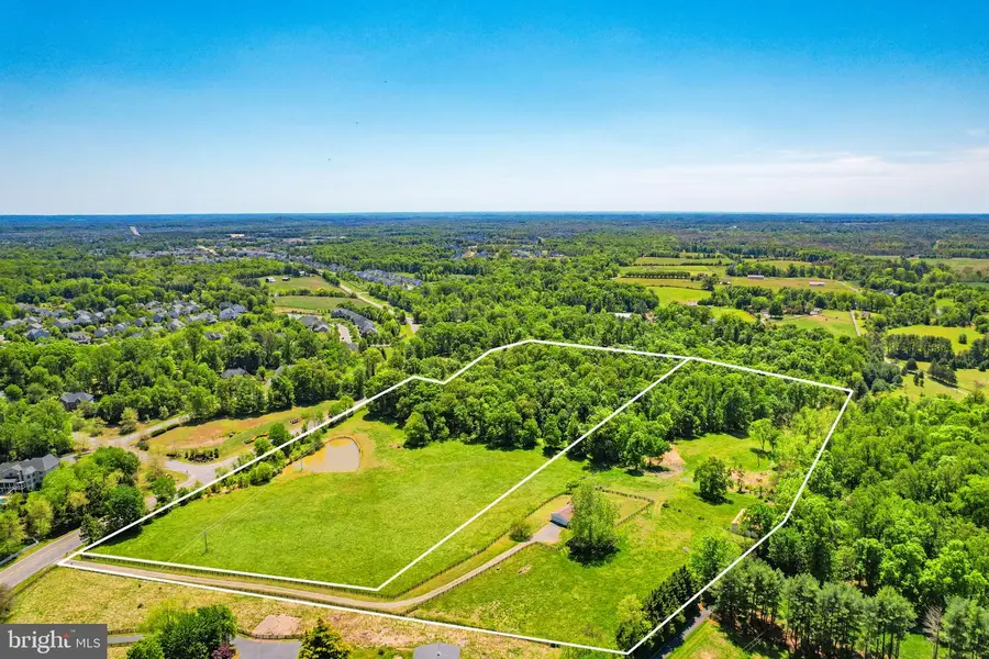 40297 Braddock Rd, Aldie, VA 20105 - #3