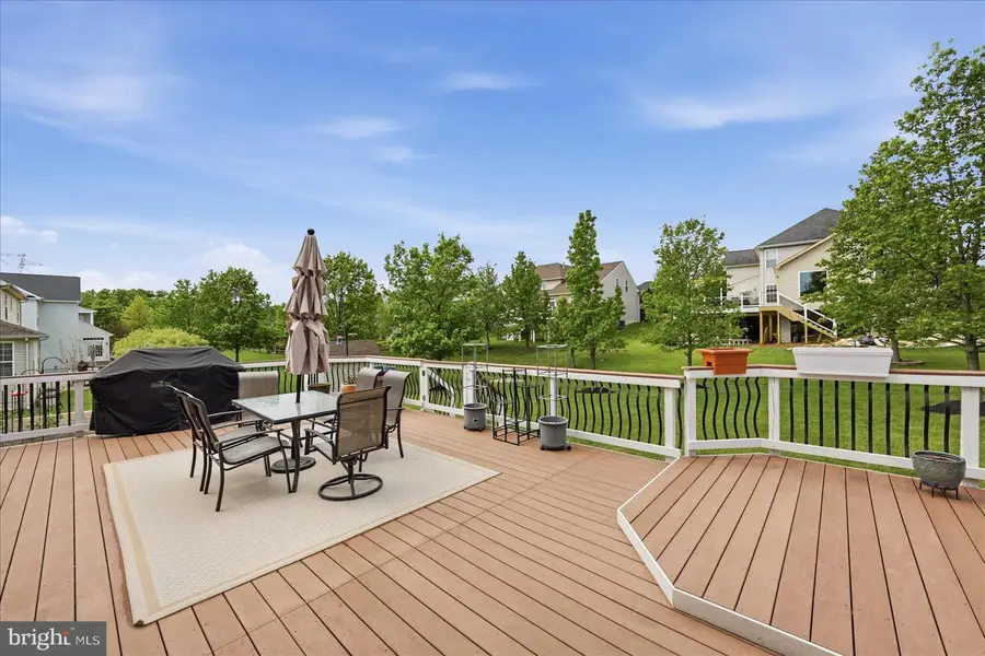 25437 Fritz Ct, Aldie, VA 20105 - #2