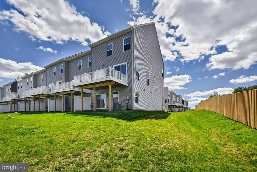 42478 Invergordon Ter, Sterling, VA 20166 - #3