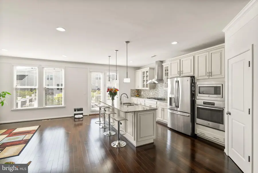 23491 Epperson Sq, Brambleton, VA 20148 - #2
