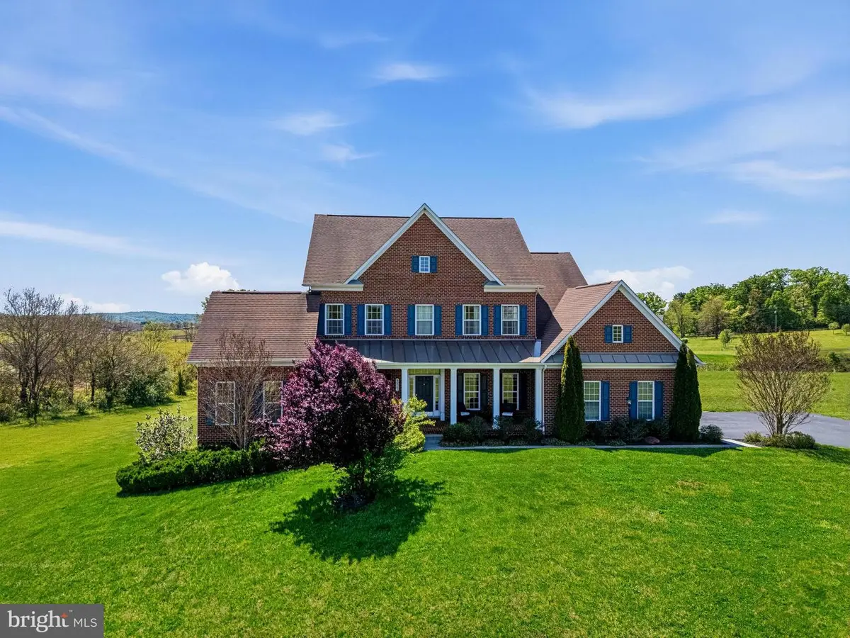 42761 Prairie Merlin Ct, Leesburg, VA 20176 - #1