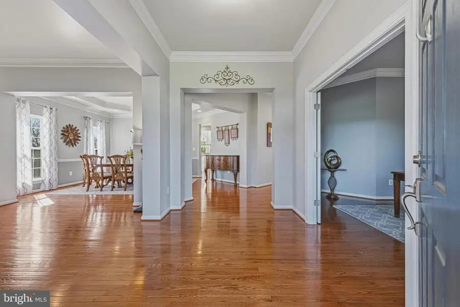42761 Prairie Merlin Ct, Leesburg, VA 20176 - #2