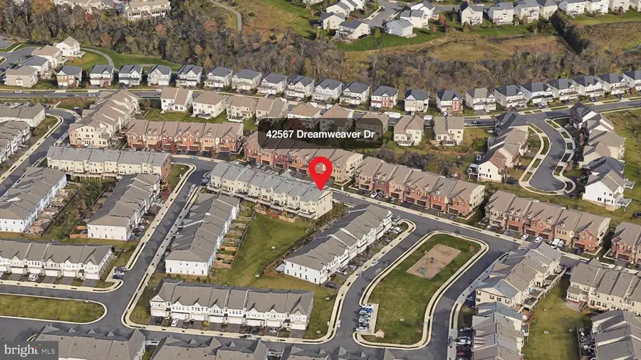 42567 Dreamweaver Dr, Brambleton, VA 20148 - #2