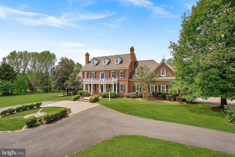 19207 Harmony Church Rd, Leesburg, VA 20175 - #2