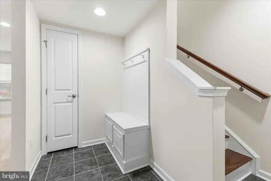 25707 Bishop Grove Ter, Aldie, VA 20105 - #3