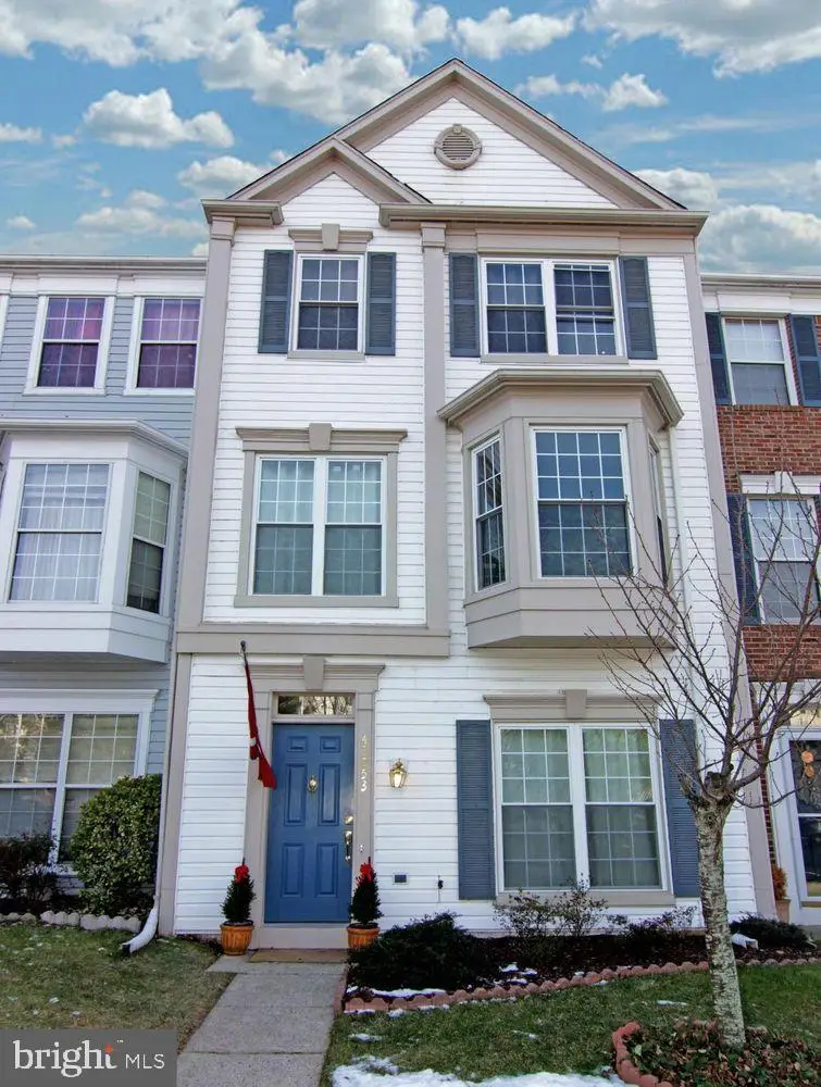 43253 Chokeberry Sq, Ashburn, VA 20147 - #1