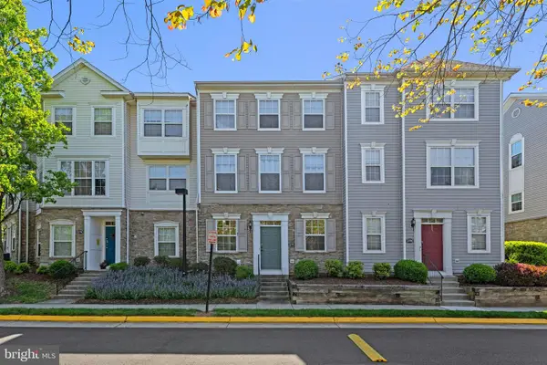 21792 Jarvis Sq, ASHBURN, VA 20147