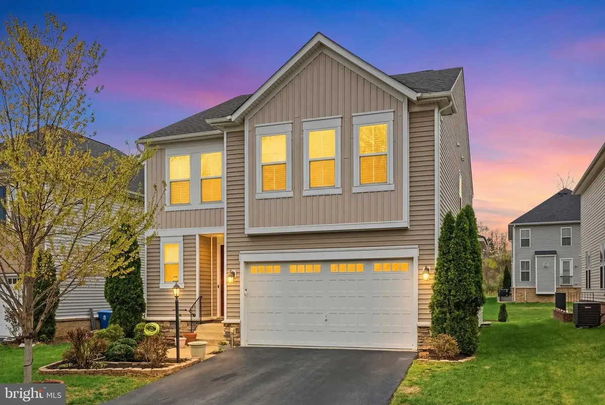 42029 Spruce Point Ct, Brambleton, VA 20148 - #1