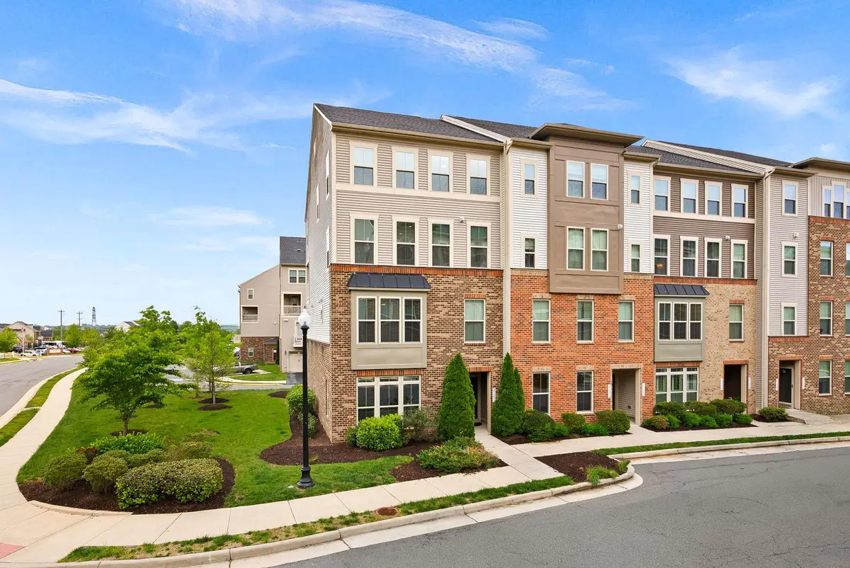 25284 Gray Poplar Ter, Aldie, VA 20105 - #1