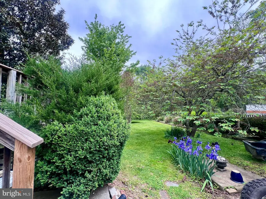 310 S 20th St, Purcellville, VA 20132 - #3