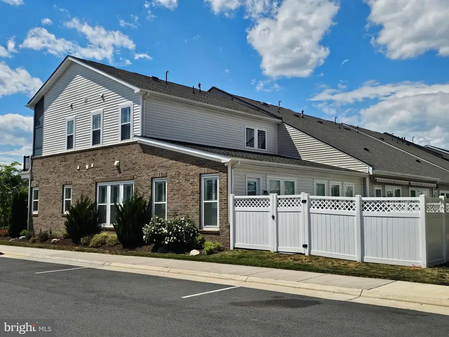 23664 Chalmers Crossing Ter, Ashburn, VA 20148 - #2