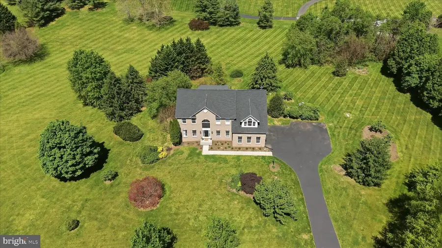 36704 Vineyard View Pl, Hillsboro, VA 20132 - #2